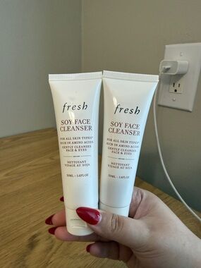 fresh Soy Face Cleanser  x 2